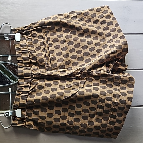 Everlane Elasticized Waist Shorts - Picture 7 of 8